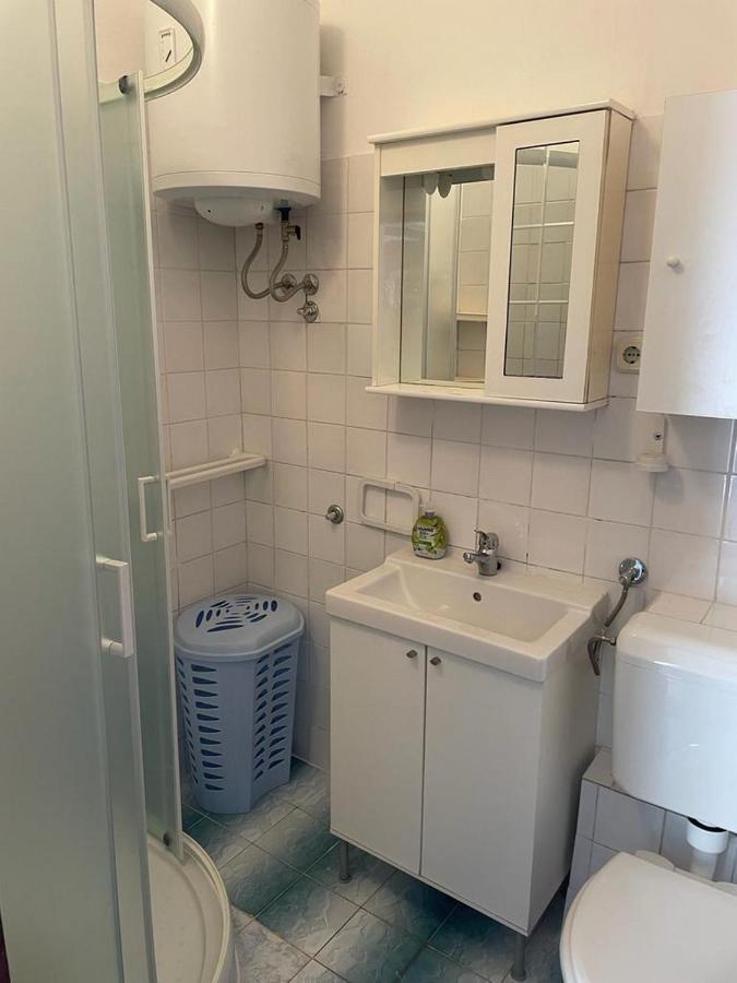 Apartment E&M Паг Экстерьер фото